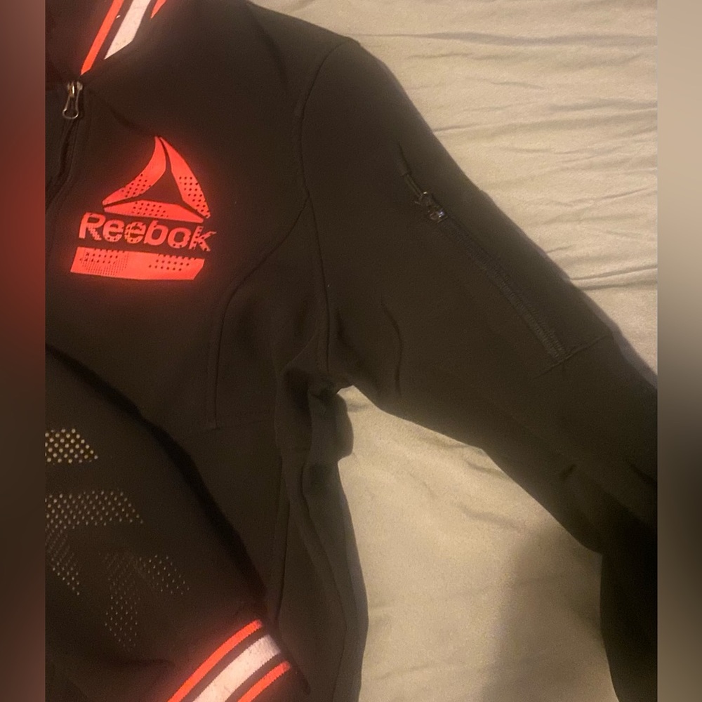 Reebok jacket - Picture 4 of 5